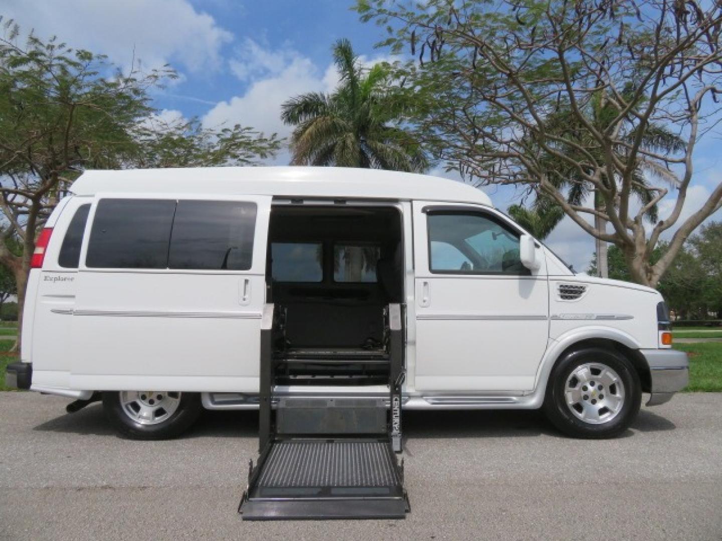 2010 White /Gray Chevrolet Express (1GNUGCD48A1) , located at 4301 Oak Circle #19, Boca Raton, FL, 33431, (954) 561-2499, 26.388861, -80.084038 - You are looking at a Gorgeous 2010 Chevy Express Handicap Wheelchair Conversion Van Explorer Limited SE with 31K Original Miles, Braun Century 750lb Side Entry Wheelchair lift, Tie Down System in the Floor, Rear Entertainment with Flat Screen TV/DVD, Leather Interior, Rear Power Folding Bench Seat/b - Photo#37